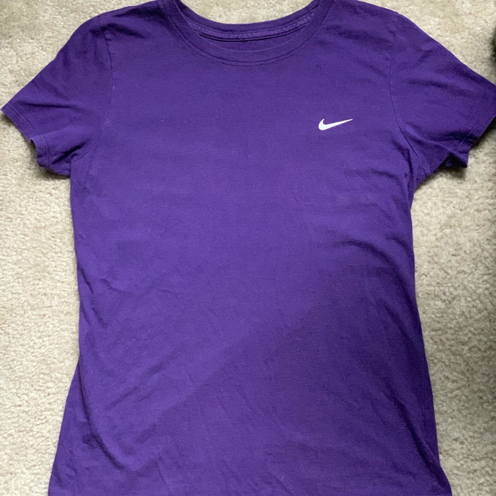 Nike t shirt